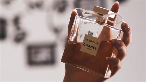 シャネル(CHANEL)のガブリエルについて徹底解説！香水だけで.